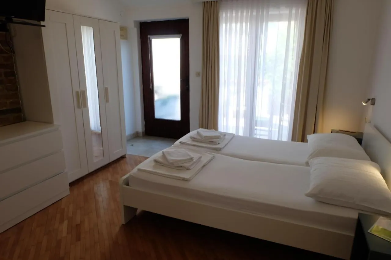 Apartments Golubic Pula